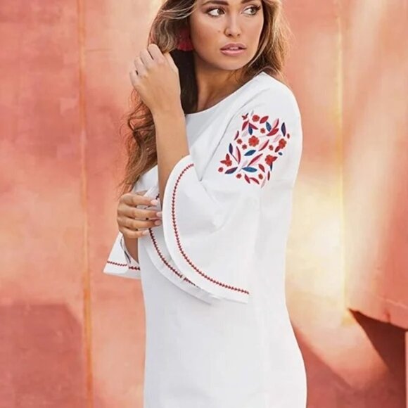 Mud Pie Michelle Embroidered Bell Sleeve White Dress S NWT - Picture 2 of 2